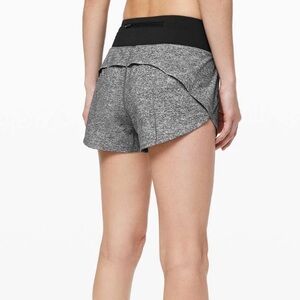 Lululemon Speed Up Short Long *4" Updated Fit size 4